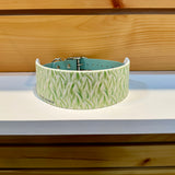 Grassroot - Patterned Collar